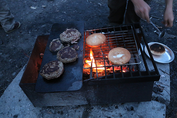 burger_camping